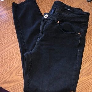 Caché black skinny jeans